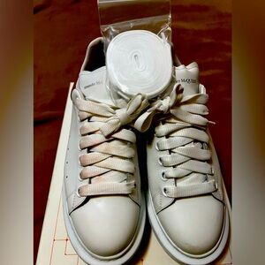 Alexander McQueen Sneakers